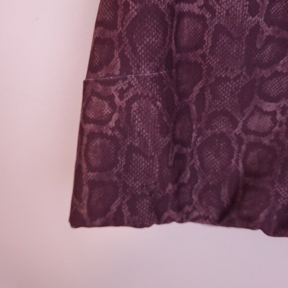 EVOLUTION AND CREATION Womens XL Active Tank Top and Pants Set Purple Snake Skin - Picture 6 of 16